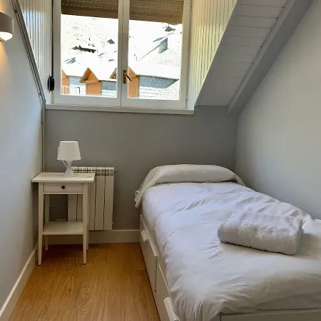 Bpirineos-blest Apartamento